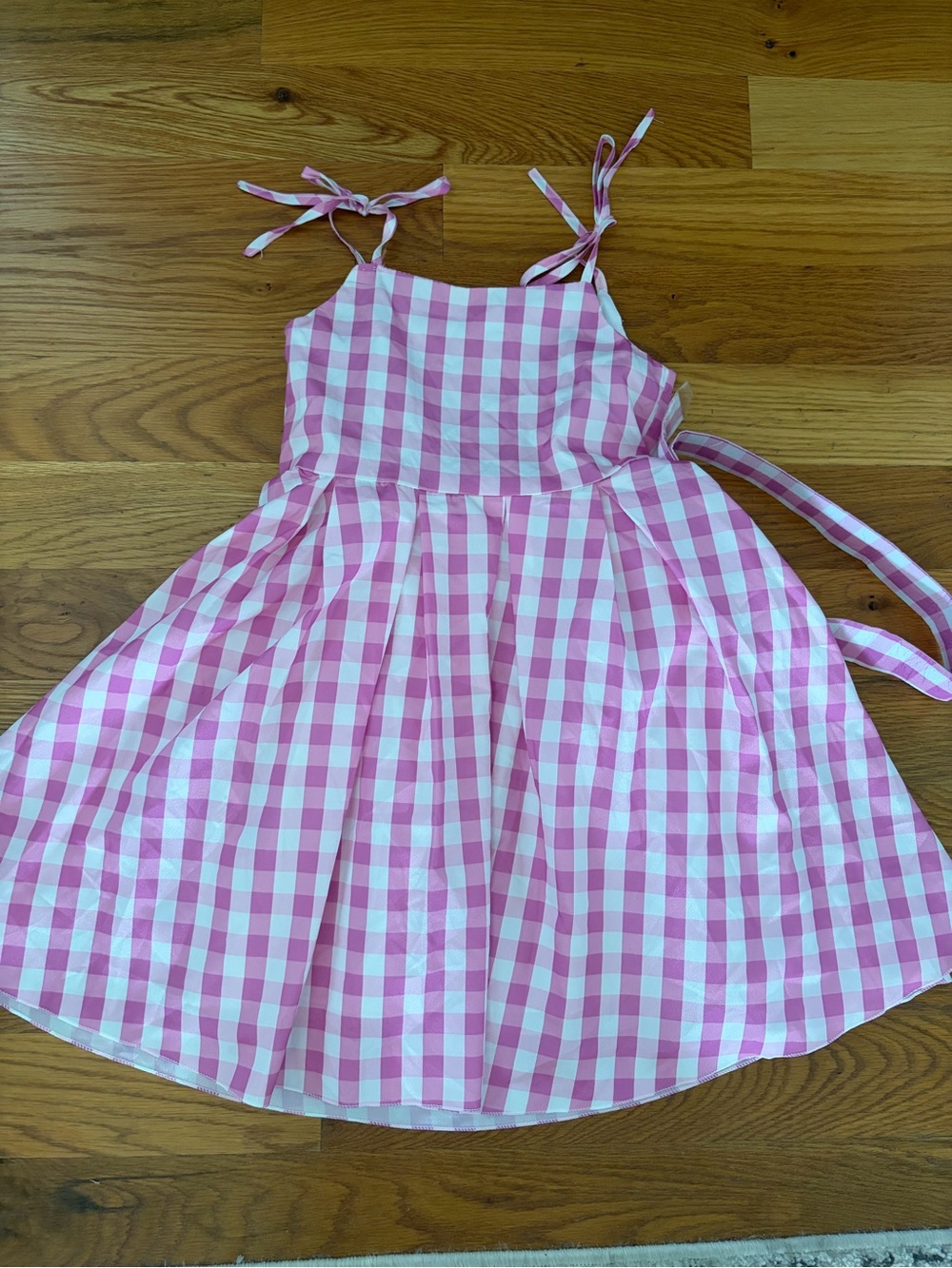 Barbie Trendy boutique Pink & White Gingham Tie-Shoulder Dress